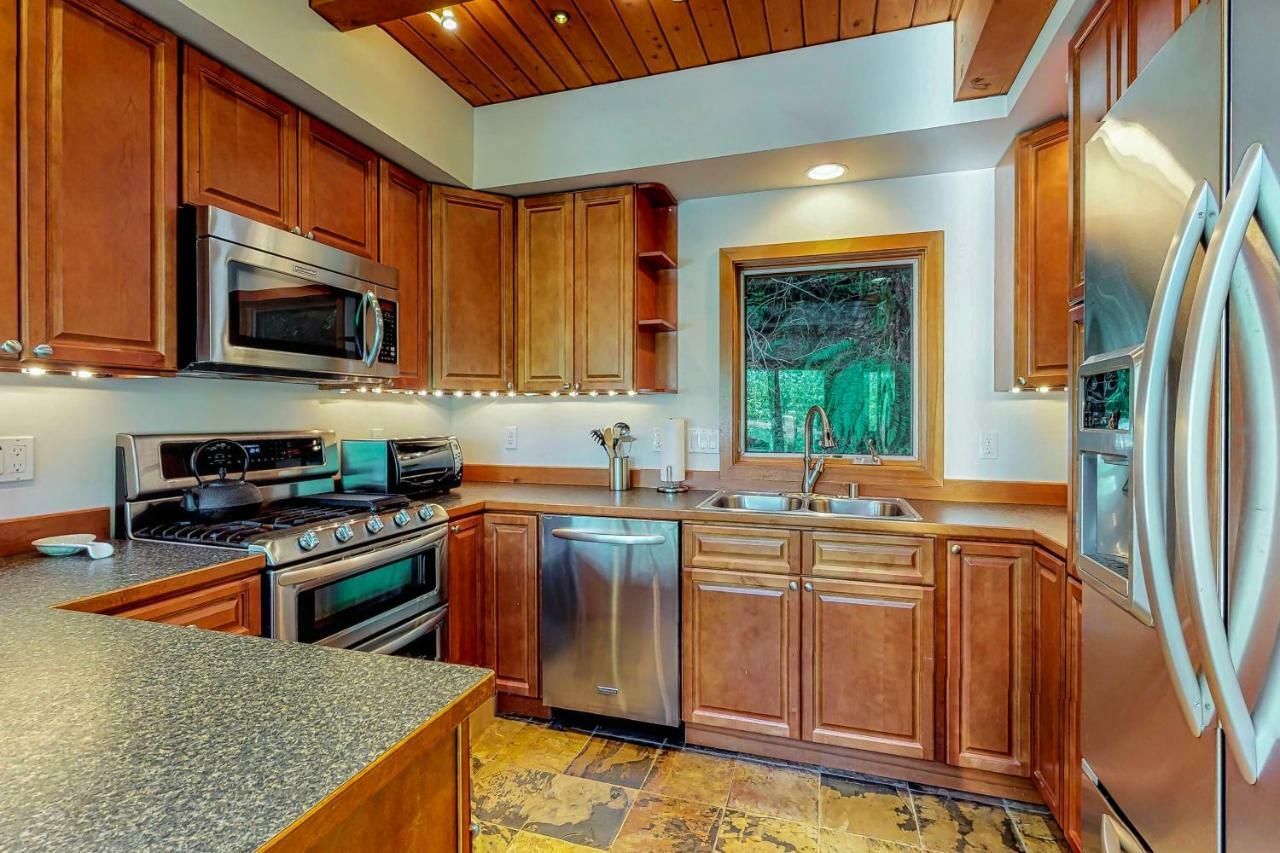 Woodland Hideaway In The Hills Villa Lake Stevens Buitenkant foto