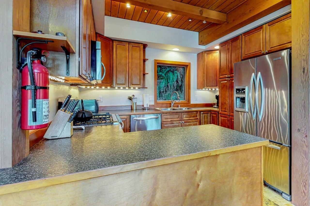 Woodland Hideaway In The Hills Villa Lake Stevens Buitenkant foto